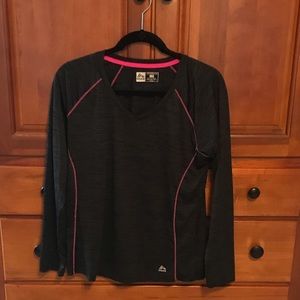 Like new! RBX active shirt